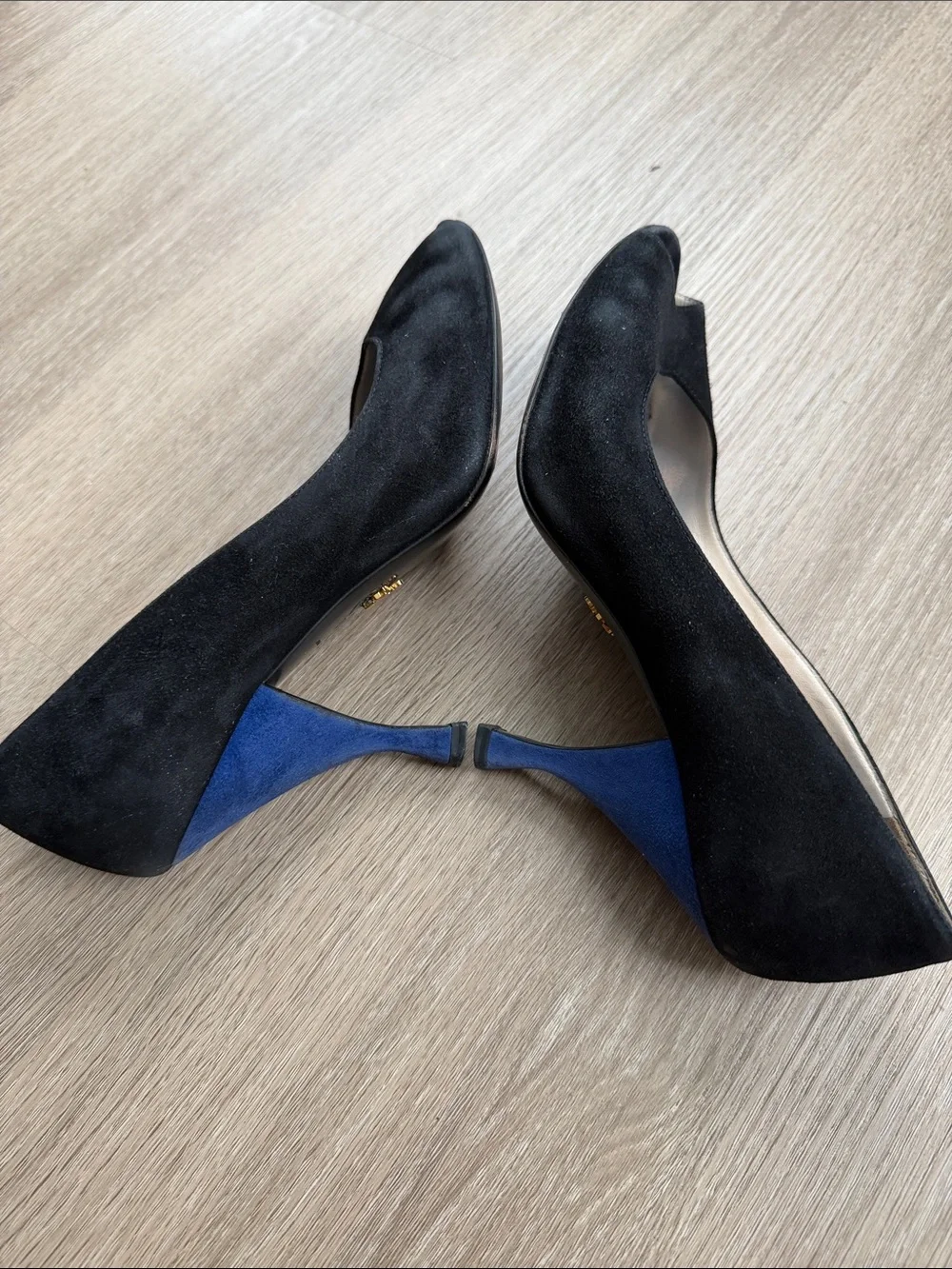 Prada Black Suede Peep Toe Pumps Blue Heels Size 39.5